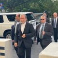 Tak Gentar Hadapi Trump, Menlu Iran Injakkan Kaki di New York