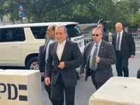 Tak Gentar Hadapi Trump, Menlu Iran Injakkan Kaki di New York