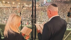 Video Netanyahu-Ribuan Warga Israel Serbu Kompleks Al Aqsa
