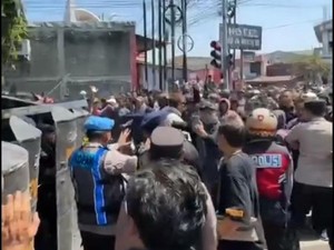 Video: Pemicu Bentrokan Massa Pesilat dan Polisi di Madiun