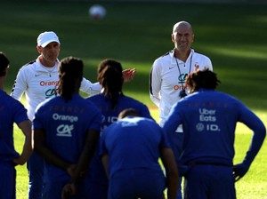Momen Latihan Perdana Timnas Prancis Bersama Zidane