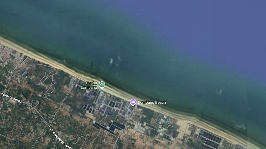 Teluk Pantai Perkampungan Romben. (Dok. Google Maps)