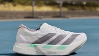 Review Adidas Adizero Adios Pro 4, Ringan untuk Lari Jarak Jauh 