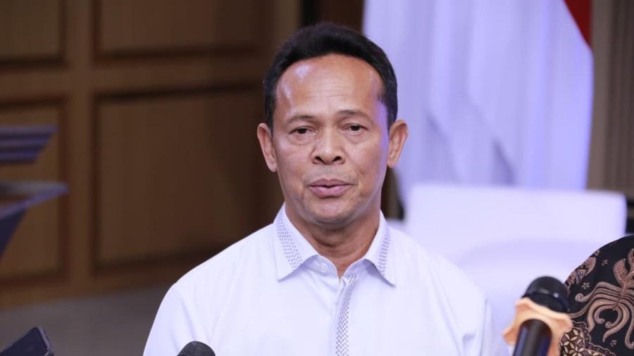 Direktur Keamanan Khusus (Dirkamsus) Baintelkam Polri Brigjen Pol. Antonius Dwi Hendro Sunarko dalam Focus Group Discussion (FGD) dan Joint Commitment Transformasi Ekosistem Tata Kelola Layanan SKCK Terintegrasi dalam Mendukung Integrasi Pelayanan Pu