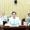 Direktur Utama PT KAI, Bobby Rasyidin saat menyampaikan laporan dalam rapat dengar pendapat dengan Komisi VI DPR RI pada Rabu (23/9/2026). (Tangkapan Layar Youtube/TVR Parlemen)