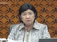 Gubernur Bank Indonesia, Destry Damayanti saat menyampaikan Hasil Rapat Dewan Gubernur Bulan September 2026 di Gedung Bank Indonesia, Jakarta, Rabu (23/9/2026). (Tangkapan Layar Youtube/Bank Indonesia)