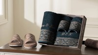 Bingung Kado Pindahan Rumah? Set Handuk dan Slipper Ini Pasti Kepakai Tiap Hari 