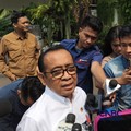 Para menteri kabinet Merah Putih sudah mulai merapat ke Istana, untuk mengikuti rapat terbatas terkait rencana penyelenggaraan sekolah gratis dari SD - perguruan tinggi, di Istana, Rabu (23/9/2026). (CNBC Indonesia/Emir Yanwardhana)