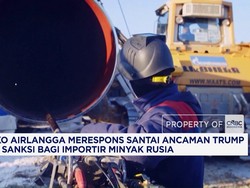 Airlangga Santai Tanggapi Ancaman Trump soal Sanksi Minyak Rusia