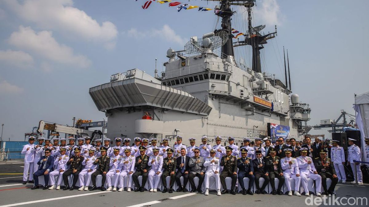 Tentang KRI Sriwijaya-100, Kapal Induk Pertama Indonesia — NadiKabar.com
