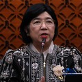 Gubernur BI Destry Damayanti dalam Konferensi Pers Sinergi Kebijakan Moneter & Fiskal di Ruang Konferensi Pers, Gedung Thamrin Lantai 1, Bank Indonesia, Jakarta Pusat, Kamis (24/9/2026). (CNBC Indonesia/Muhamad Sabki)