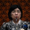 Gubernur BI Destry Damayanti dalam Konferensi Pers Sinergi Kebijakan Moneter & Fiskal di Ruang Konferensi Pers, Gedung Thamrin Lantai 1, Bank Indonesia, Jakarta Pusat, Kamis (24/9/2026). (CNBC Indonesia/Muhamad Sabki)