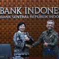 Gubernur BI Destry Damayanti dan Menteri Keuangan Suahasil Nazara dalam Konferensi Pers Sinergi Kebijakan Moneter & Fiskal di Ruang Konferensi Pers, Gedung Thamrin Lantai 1, Bank Indonesia, Jakarta Pusat, Kamis, (24/9/2026). (CNBC Indonesia/Muhamad S