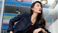 Mau Pakai Blazer Tweed ke Kantor? Begini Cara Biar Tetap Modern
