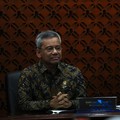 Menteri Keuangan Suahasil Nazara  dalam Konferensi Pers Sinergi Kebijakan Moneter & Fiskal di Ruang Konferensi Pers, Gedung Thamrin Lantai 1, Bank Indonesia, Jakarta Pusat, Kamis (24/9/2026). (CNBC Indonesia/Muhamad Sabki)