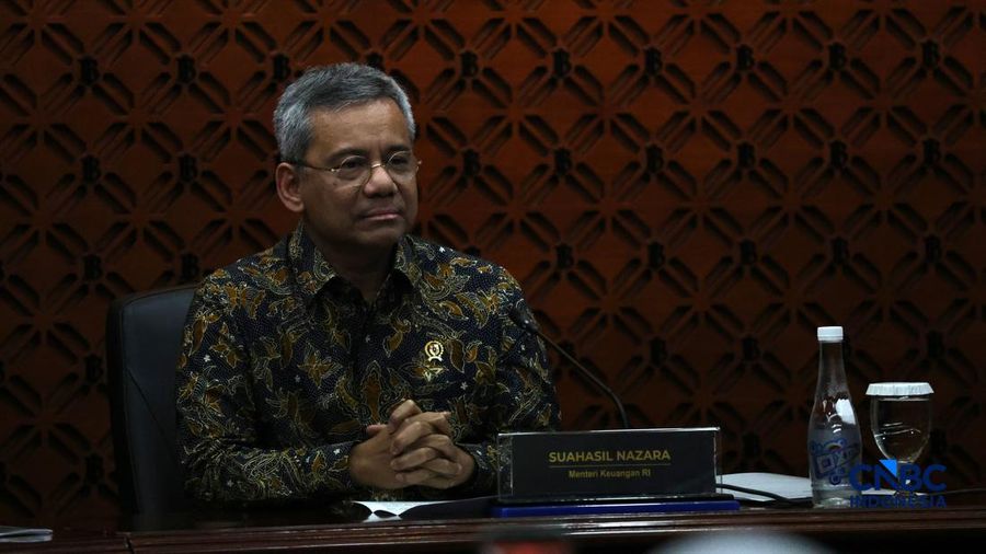 Menteri Keuangan Suahasil Nazara  dalam Konferensi Pers Sinergi Kebijakan Moneter & Fiskal di Ruang Konferensi Pers, Gedung Thamrin Lantai 1, Bank Indonesia, Jakarta Pusat, Kamis (24/9/2026). (CNBC Indonesia/Muhamad Sabki)