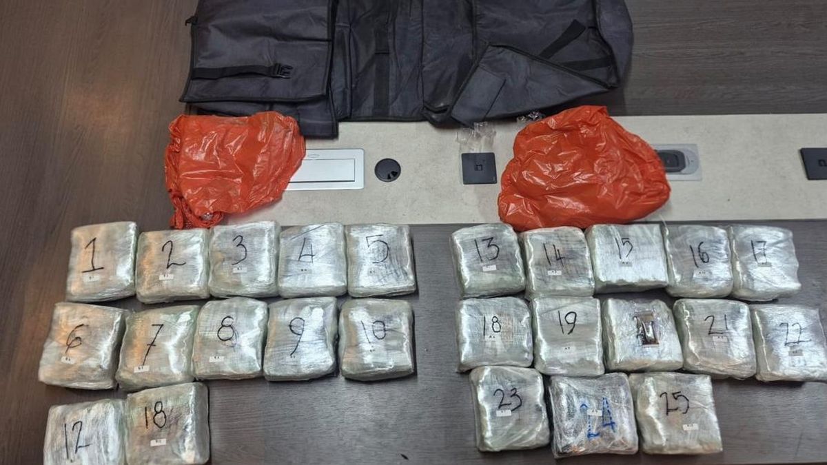 Bareskrim Gagalkan Penyelundupan 28,3 Kg Sabu Asal Malaysia, 2 Kurir Ditangkap