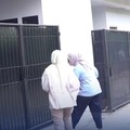 Ombudsman Republik Indonesia (ORI) menemukan sejumlah bangunan mewah dengan fasilitas lengkap yang diduga dihuni warga binaan di dekat rumah dinas Kepala Lembaga Pemasyarakatan (Lapas) Kelas IIA Cibinong, Pondok Rajeg, Kabupaten Bogor, Jawa Barat, Ra