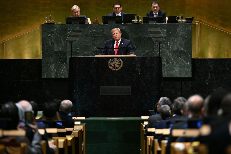 Presiden AS Donald Trump berbicara dalam Sidang Majelis Umum Perserikatan Bangsa-Bangsa ke-81 di Markas Besar PBB di New York City, AS, pada 22 September 2026. (BRENDAN SMIALOWSKI/Pool via REUTERS)