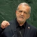 Presiden Iran Masoud Pezeshkian berbicara dalam Sidang Majelis Umum PBB ke-81 di Markas Besar PBB di New York, Rabu (23/9/2026). (Tangkapan Layar Video/REUTERS)