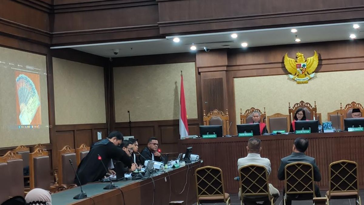 Jaksa Cecar Eks Dirjen Haji Kemenag Maksud 'Tendangan Tanpa Bayangan' — NadiKabar.com