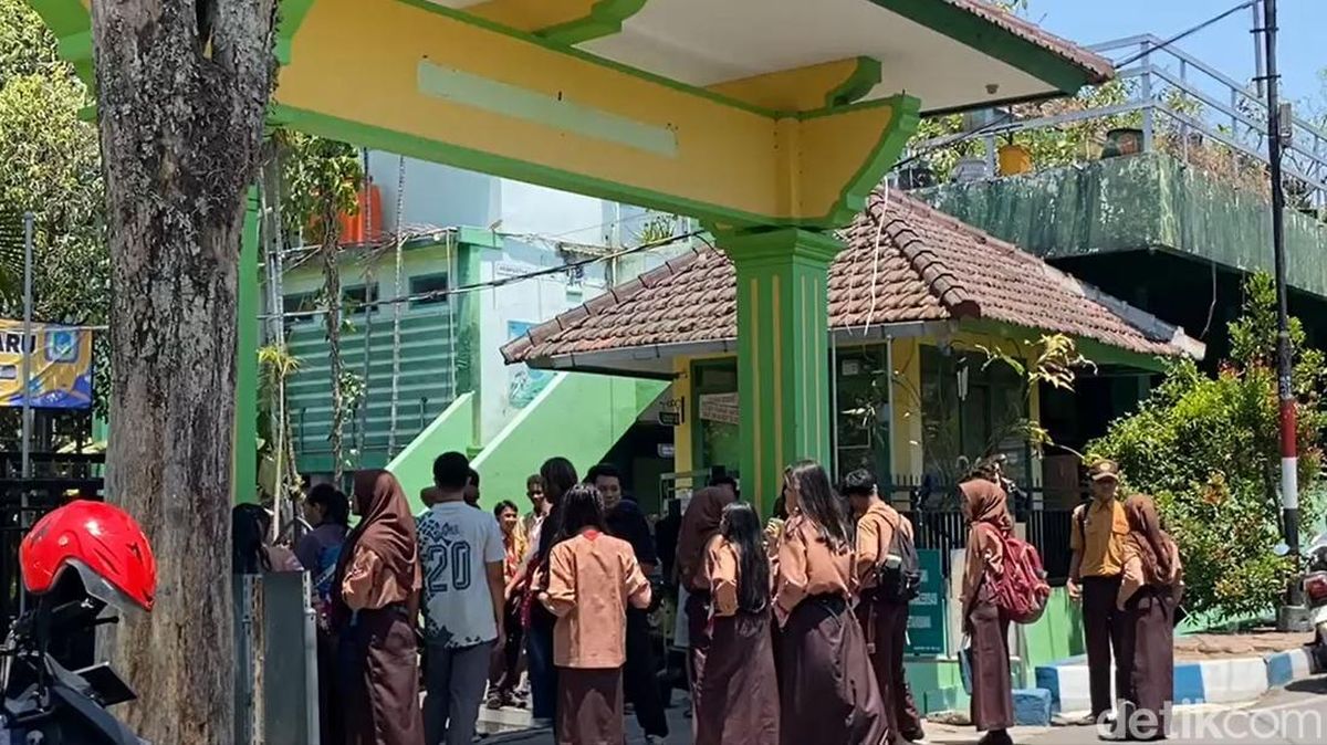 Ilustrasi berita Nasional: Eks Kepsek SMPN di Malang Diduga Aniaya Murid, Korban Capai 20 Orang