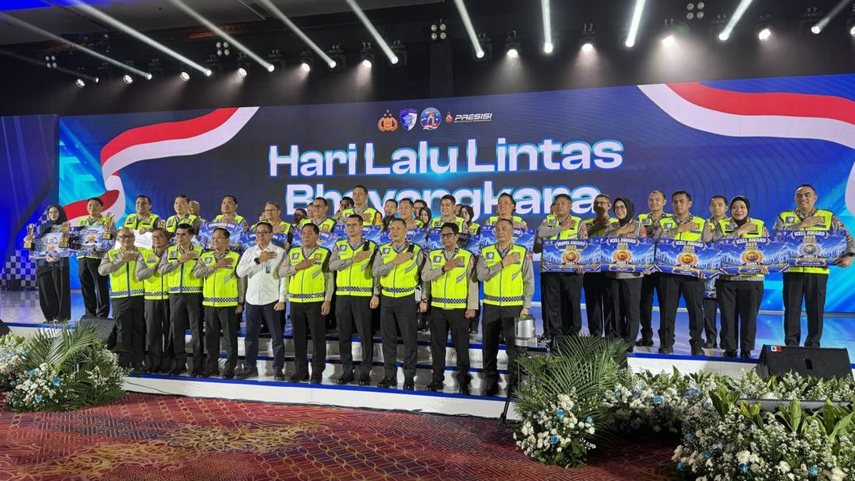 Ilustrasi berita Nasional: HUT ke-71 Lalu Lintas, Korlantas Beri Penghargaan ke Polda hingga Polantas