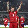 Pemain Timnas Indonesia Ole Romeny melakukan selebrasi usai mencetak gol laga melawan Timnas Singapura dalam FIFA ASEAN CUP 2026 di Stadion Utama Gelora Bung Karno (SUGBK), Senayan, Jakarta, Jumat (25/9/2026). (CNBC Indonesia/Faisal Rahman)