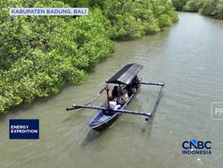 Perahu Listrik Bantu Masyarakat Kelan Cari Cuan Hemat Energi