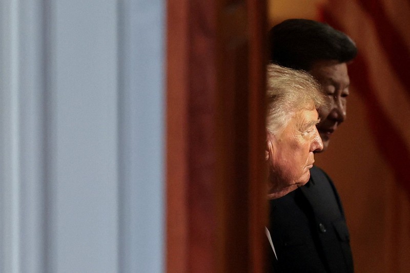 US President Donald Trump and first lady Melania Trump prepare to welcome Chinese President Xi Jinping and his wife, Peng Liyuan, at the North Portico of the White House for a state dinner in Washington, D.C., US, September 24, 2026. REUTERS/Kylie Cooper