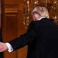 US President Donald Trump welcomes Chinese President Xi Jinping ahead of a state dinner in Washington, D.C., US, September 24, 2026. REUTERS/Evelyn Hockstein