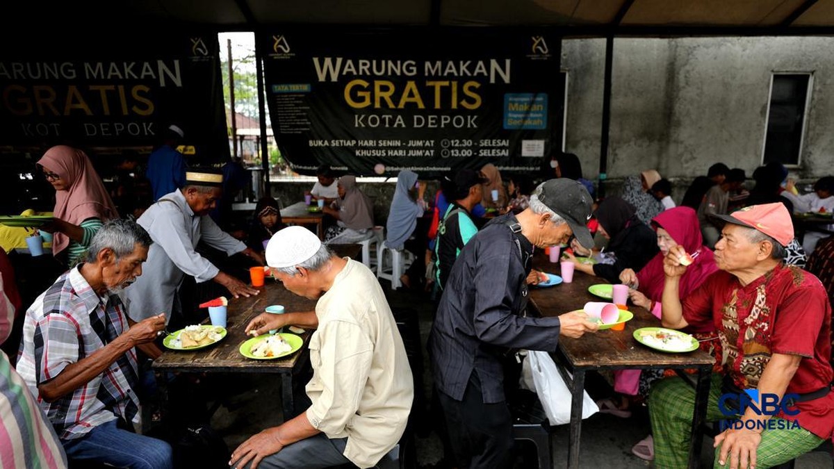 Tak Perlu Bayar! Warung Ini Bagikan 300 Porsi Makanan Gratis