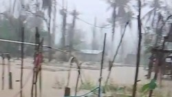 Banjir di Tapteng Usai Sungai Sibuluan Meluap, Warga Mulai Mengungsi