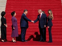US President Donald Trump and Chinese President Xi Jinping shake hands alongside US first lady Melania Trump and Chinese President Xi Jinping's wife Peng Liyuan, after visiting the National Archives Museum in Washington, D.C., US, September 25, 2026.