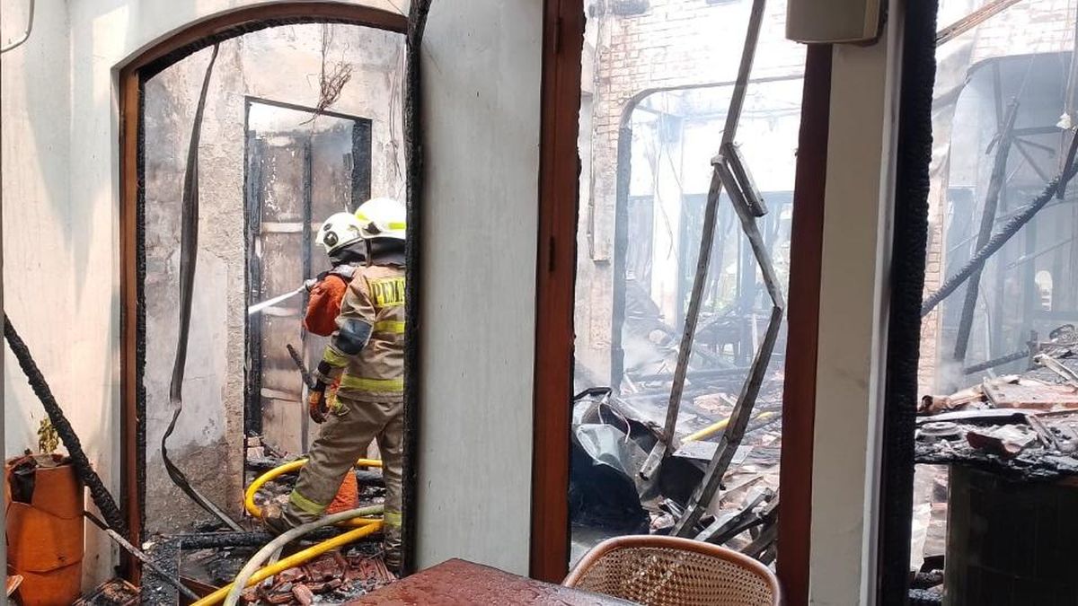 Kebakaran di Restoran Kebayoran Baru Padam, Diduga Gegara Korsleting — NadiKabar.com