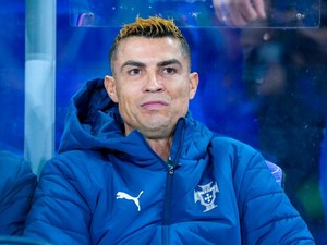 Kok Denda Cristiano Ronaldo Kecil Banget?