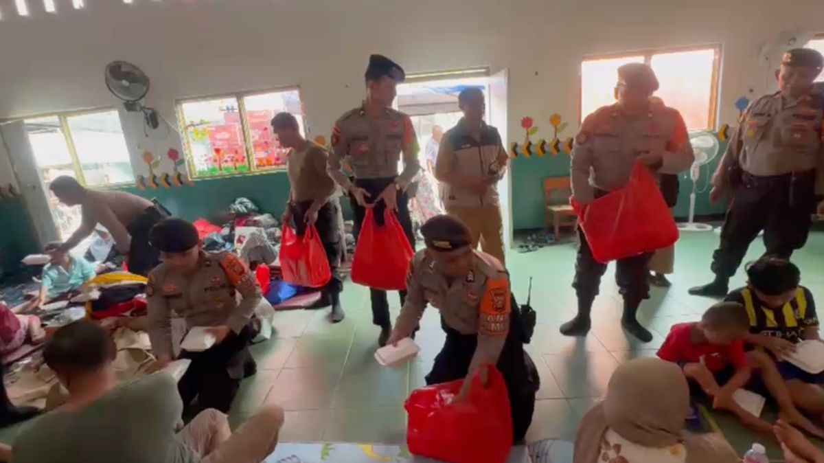 Ilustrasi berita Nasional: Polda Metro Salurkan Makanan ke 173 Pengungsi Korban Kebakaran Jakut