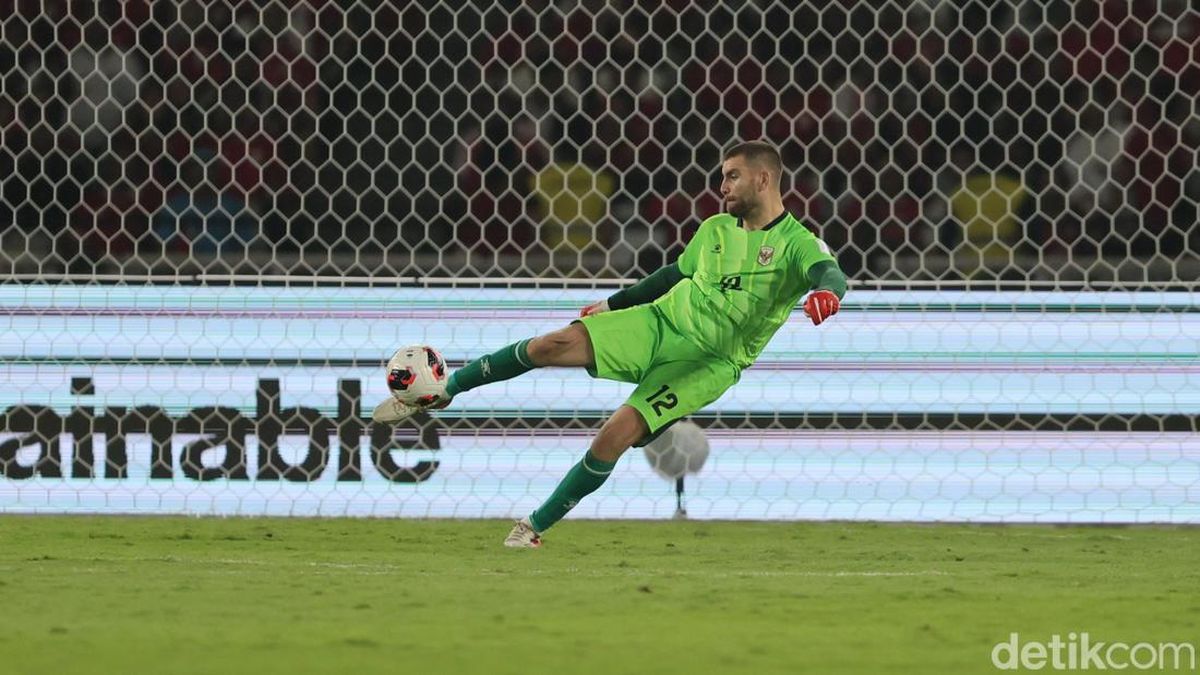 Clean Sheet Lagi, Maarten Paes Ngaku Terbantu Lini Belakang Timnas Indonesia