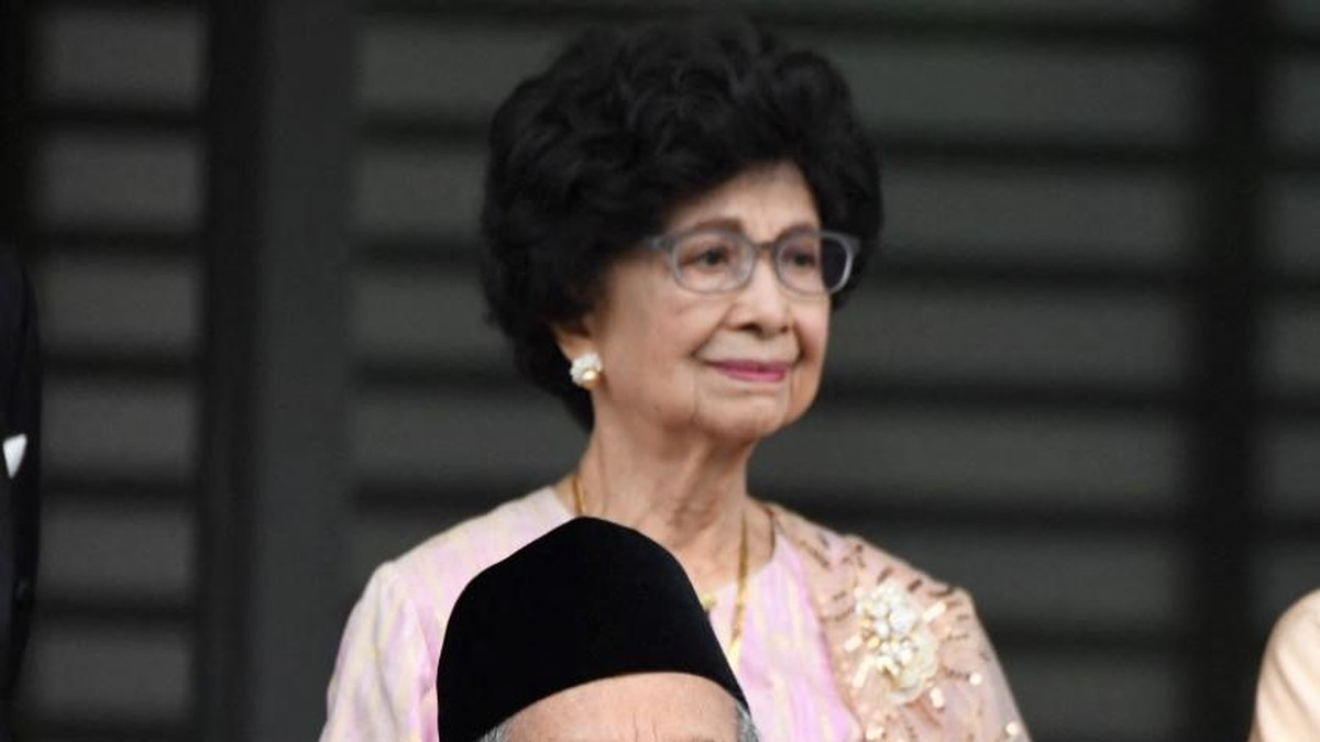 Siapa Siti Hasmah? Istri Eks PM Malaysia Mahathir- Wafat 100 Tahun