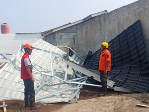 2 Rumah di Lubuklinggau Rusak Parah Usai Dihantam Hujan Deras-Angin Kencang