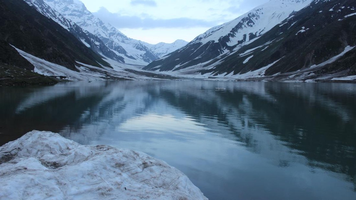 Suhu Panas Menggila! 105 Danau Es Pakistan Mencair, Banjir Mengintai