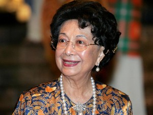 Istri Mahathir Mohamad Tutup Usia, Sempat Berjuang Lawan Kanker Payudara