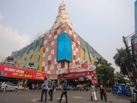 uasana kwasan Blok M yang akan direvitalisasi menjadi Transit Oriented Development (TOD), Senin (28/9/2026). (CNBC Indonesia/Faisal Rahman)