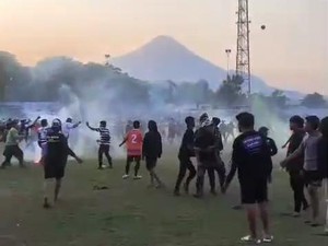 Fakta-fakta Kerusuhan dan Penjarahan Final Bupati Cup di Pasuruan