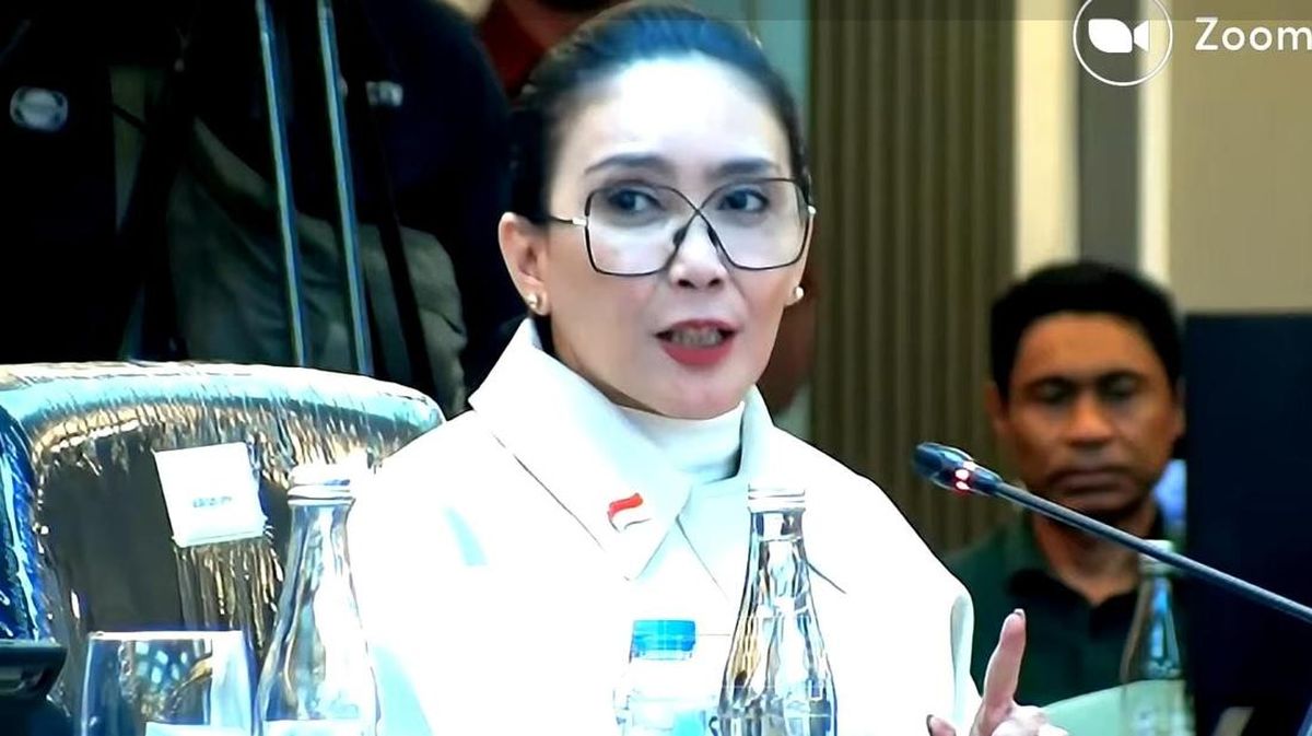 Momen Rieke Singgung Indra Kenz di Rapat Hunian Mewah Lapas Cibinong — NadiKabar.com
