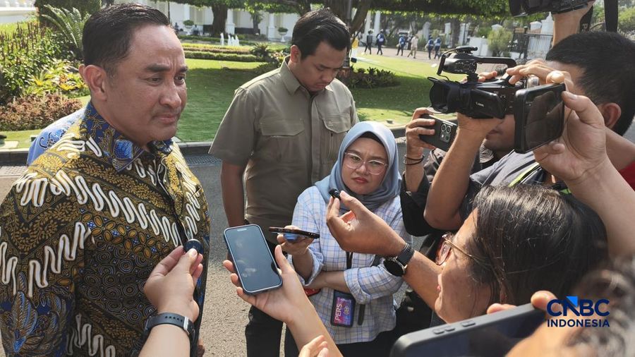 Kepala Badan Narkotika Nasional (BNN) Komisaris Jenderal Polisi Suyudi Ario Seto menyampaikan keterangan pers saat ditemui di Istana Negara, Jakarta, Selasa (29/9/2026). (CNBC Indonesia/Emir Yanwardhana)