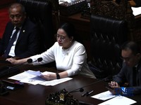 Ketua DPR Puan Maharani  pada Rapat Paripurna DPR RI Ke-7 Masa Persidangan I Tahun Sidang 2026-2027 di Kompleks Parlemen, Senayan, Jakarta, Selasa (29/9/2026). (CNBC Indonesia/Muhammad Sabki)