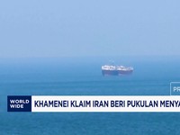 Khamenei Klaim Iran Beri Pukulan Menyakitkan ke AS