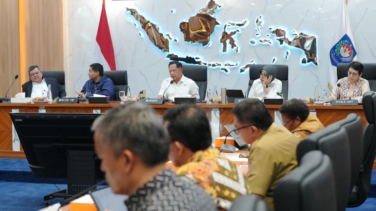 Mendagri Bahas Rencana Pembangunan 2.200 Rumah di Papua Pegunungan — NadiKabar.com