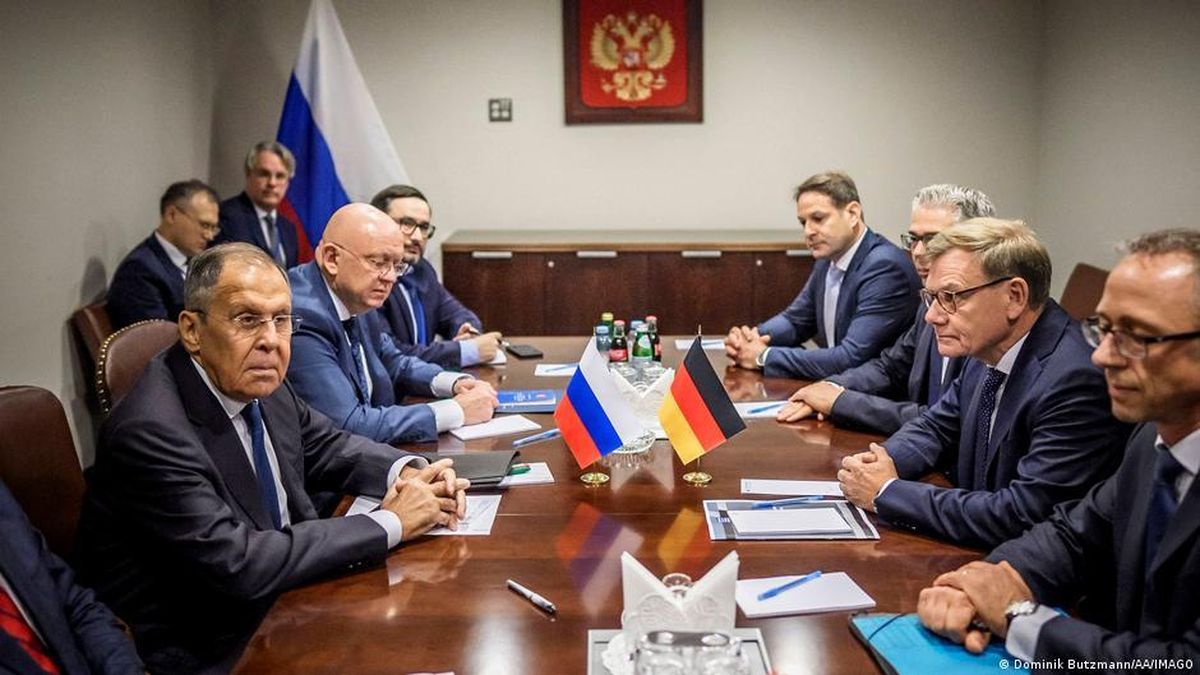 Menlu Jerman-Rusia Bertemu Usai 4 Tahun Invasi Ukraina, Bahas Apa? — NadiKabar.com